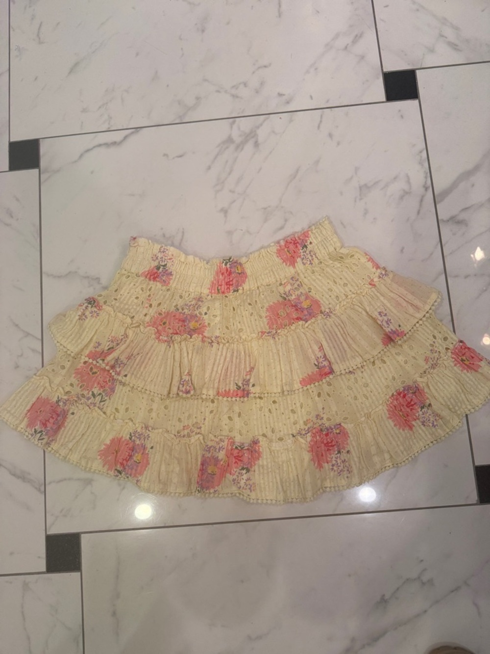 Loveshackfancy Yellow Floral Eyelet Tiered Mini Skirt - Picture 2 of 3